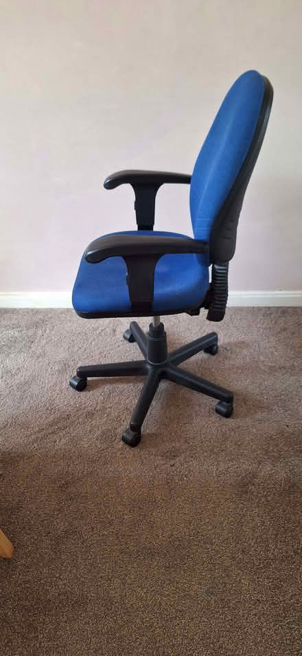 Photo of free Blue Office Chair (Craigleith EH4) #3
