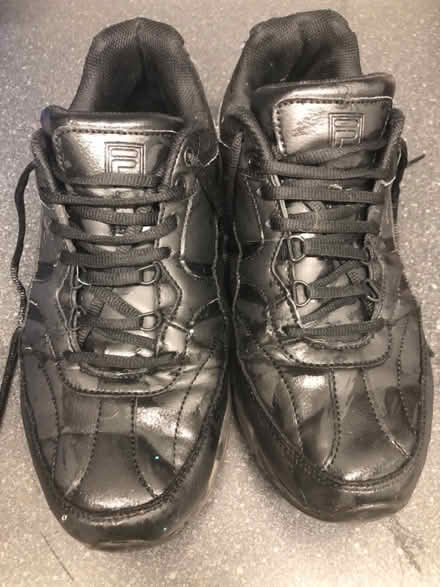 Photo of free Adidas & Fila Trainers (B30) #3