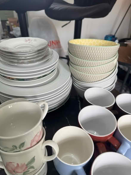 Photo of free A selection of dinnerware (Treeton S60) #2