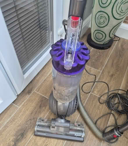 Photo of free Dyson DC 40 for parts (Sharrow S11) #3