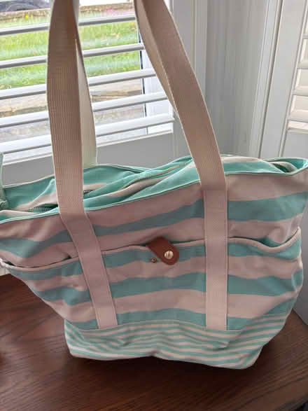 Photo of free Beach bag (Surbiton KT6) #1