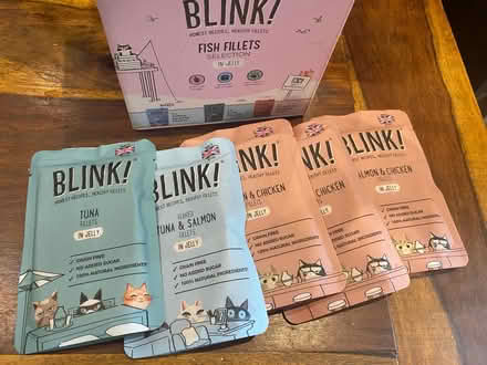 Photo of free Cat food - 5 pouches (Queens Park W10) #1