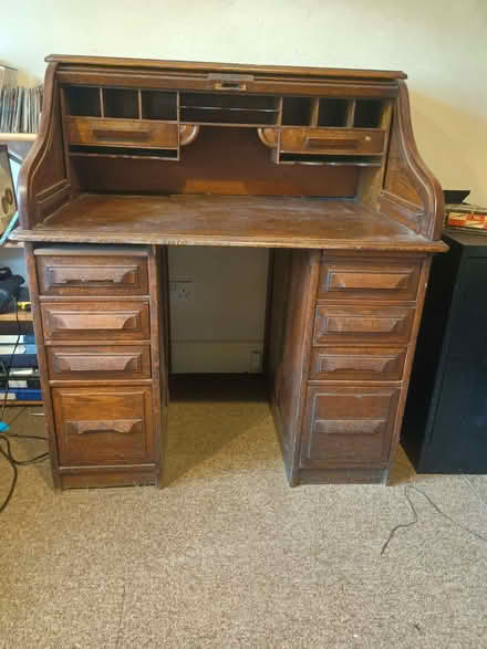Photo of free Vintage Roll Top Desk (Summertown OX2) #4