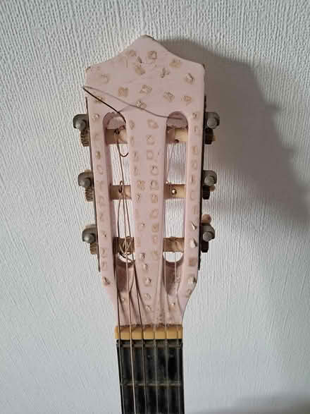 Photo of free Acoustic Guitar 3/4 Size (Sevenoaks, TN13) #2