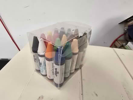 Photo of free Crayons - Wilko (IP4) #1