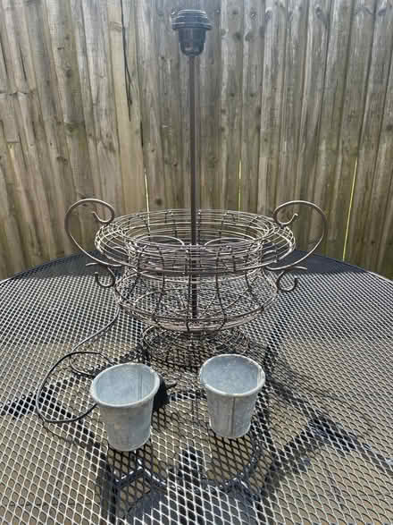 Photo of free Table lamp with shade (Hazlemere HP15) #4