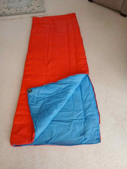 Photo of free Sleeping Bag (S17 (Dore)) #1