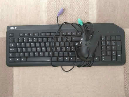 Photo of free acer ps2 keyboard and mouse (B90 shirley) #1