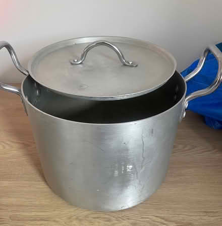 Photo of free 2 large cooking pots (G20 6HS) #3