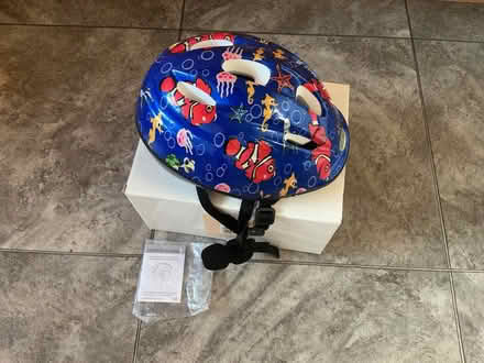 Photo of free Child’s bike helmet (Cox Green SL6) #1