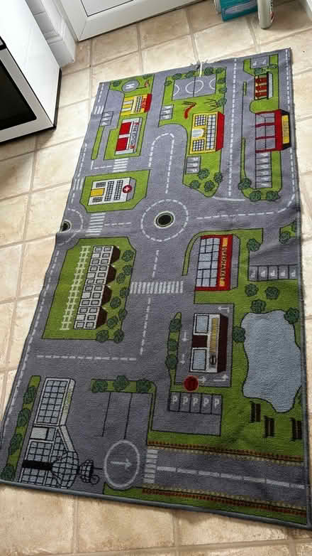 Photo of free Children’s play mat (Dolwyd LL31) #1
