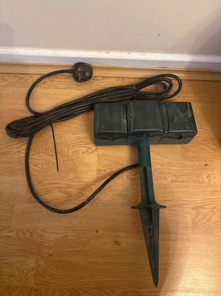Photo of free Outdoor 3 plug extension cable (Thames ditton, KT7) #2