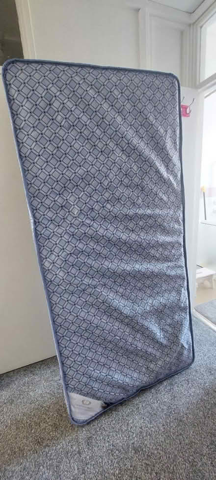 Photo of free Single divan bed and mattress (SE1) #1
