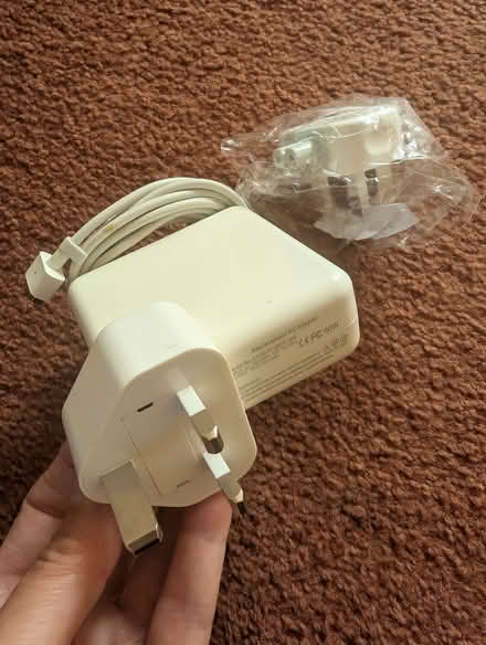 Photo of free Old MacBook Charger A1184/A1330/A1344 (Mold CH7) #1