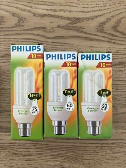 Photo of free Light bulbs (Pollok G53) #2