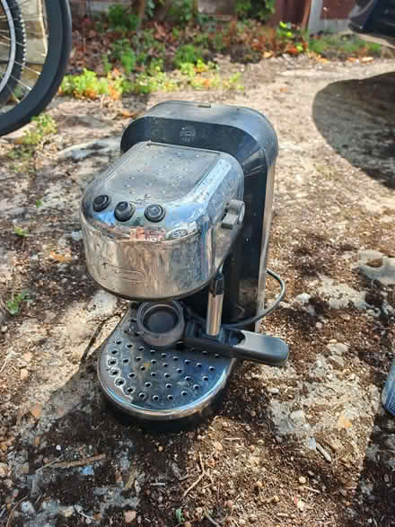 Photo of free Delonghi Coffee Maker (Addlestone KT15) #1