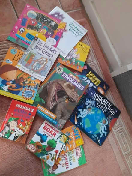 Photo of free Books (MK41) #1