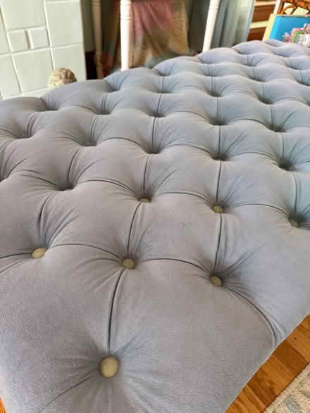 Photo of free Large Ottoman (Lake Merritt) #1