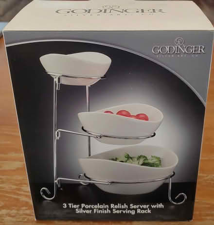 Photo of free 3 Tier Relish Server ((south) Central Park - Denver) #1