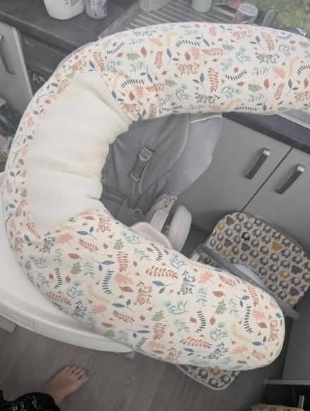 Photo of free Purflo maternity pillow (Goffs Oak EN7) #1