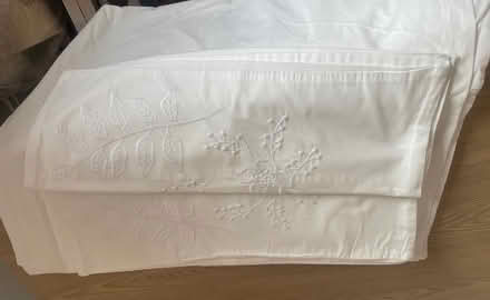 Photo of free Ivory quilt cover and pillow cases (G20 6HS) #2