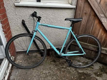 Photo of free Adult Bicycle (Avenham PR1) #3