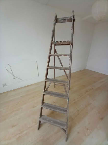 Photo of free 6 ft ladder (Portsmouth PO1) #1
