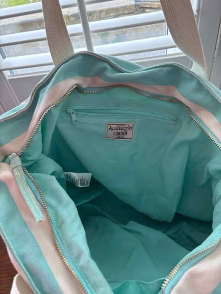 Photo of free Beach bag (Surbiton KT6) #2