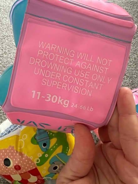 Photo of free Kids inflatable swimming armbands (Pinner HA5) #2