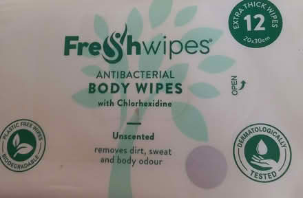 Photo of free wet wipes (Putnoe MK41) #1