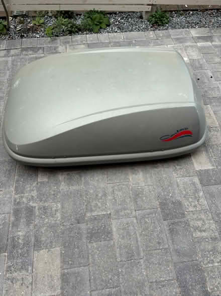 Photo of free Karrite roof box (Leigh-on-Sea SS9) #2