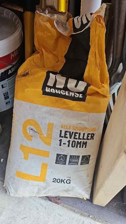 Photo of free Self levelling compound (Ryhill WF4) #2