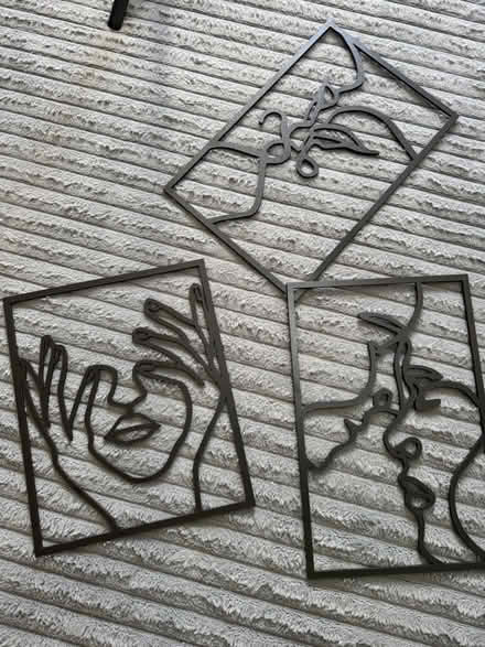 Photo of free Wall decor (Treeton S60) #4