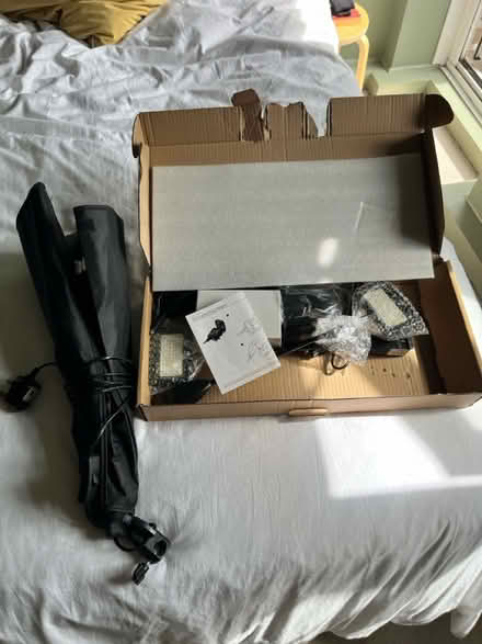 Photo of free Filing lights and lighting umbrella (Honor Oak) #1