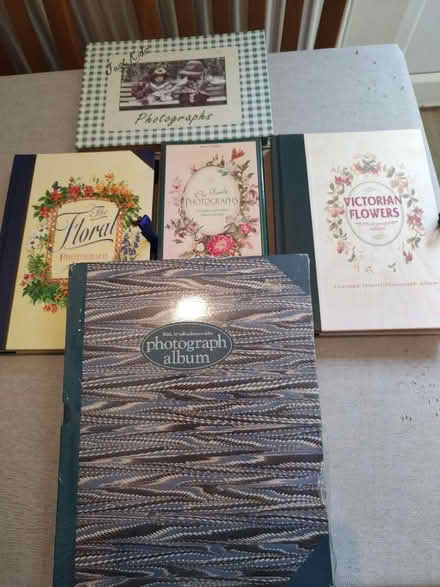 Photo of free 5 Photograph Albums (Tilekiln TN38) #1