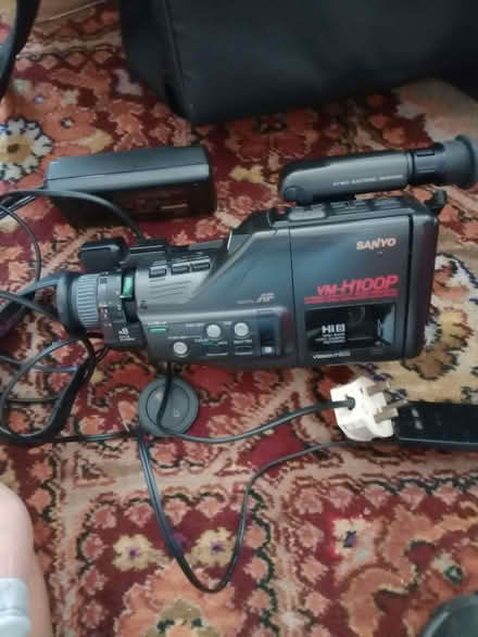 Photo of free Old Tape Camcorder (No Tapes) (PROMISED) (Northway GL20) #1