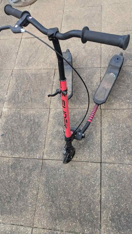 Photo of free Strider scooter Preloved original box (Woodford IG8) #2