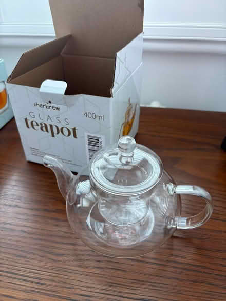 Photo of free Teapot and cups (Surbiton KT6) #2