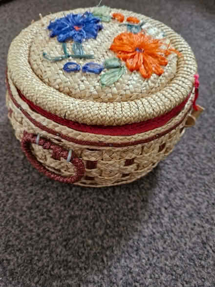 Photo of free Sewing Box (Currie EH14) #1