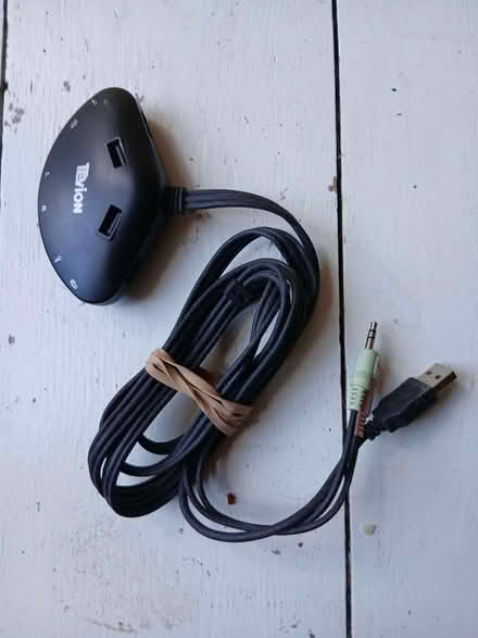 Photo of free Tevion Audio switch and USB hub (Northend) #1