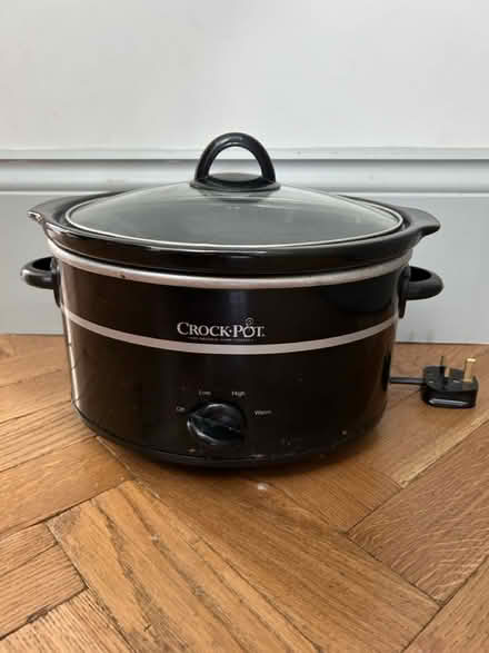 Photo of free Crock Pot slow cooker (KT3) #1