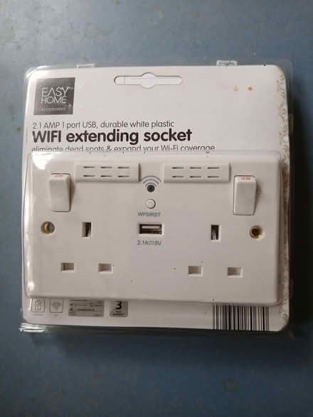 Photo of free WiFi Extending Socket (Northend) #1
