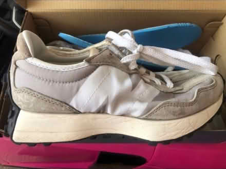 Photo of free Nike New Balance Trainers 👟 (Cheshunt En8) #4
