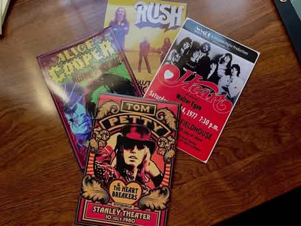 Photo of free 4”x 6” rock posters (Lower Mountain View) #2