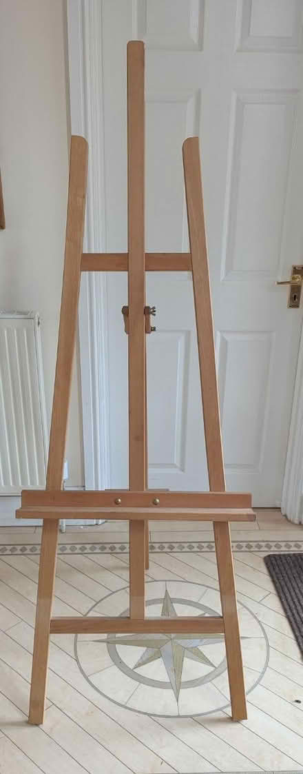 Photo of free Wooden easel (Quarndon DE22) #1