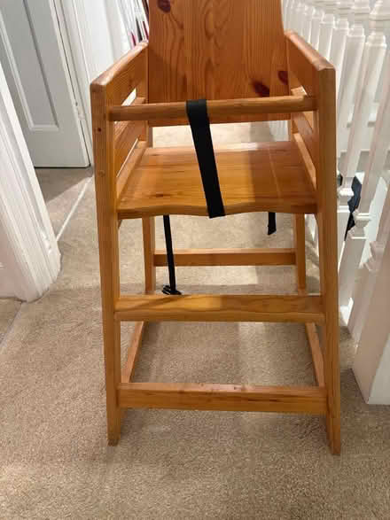 Photo of free High chair (Caledonian Road N7) #2