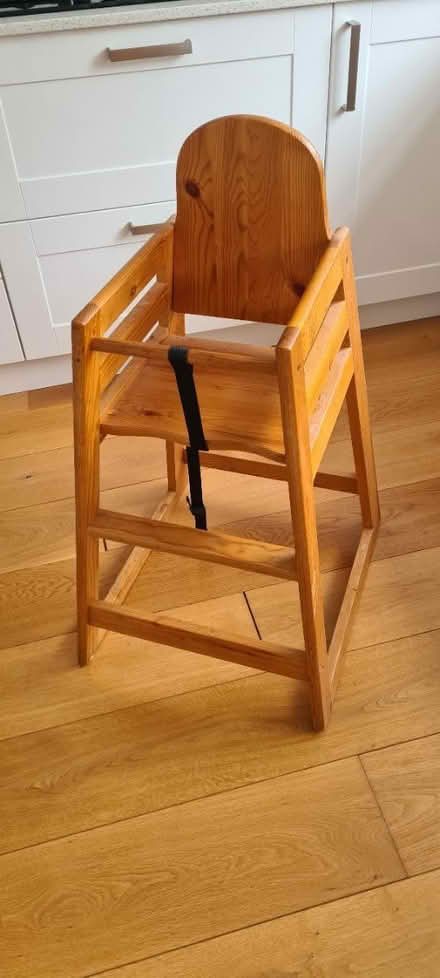 Photo of free High chair (Caledonian Road N7) #1