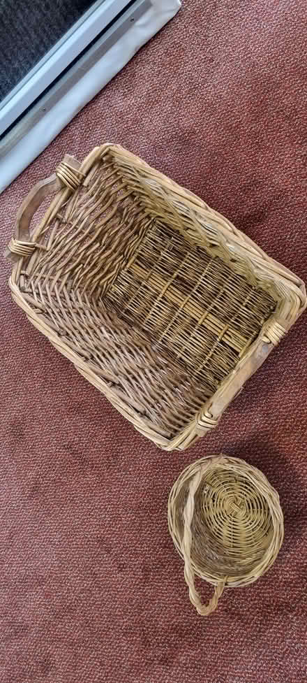 Photo of free Large rectangular and small round baskets (Burntwood WS7) #2