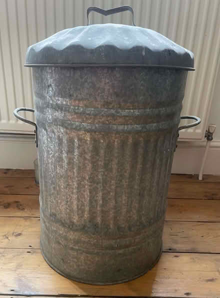 Photo of free Galvanized bin (Lambeth SE11) #1