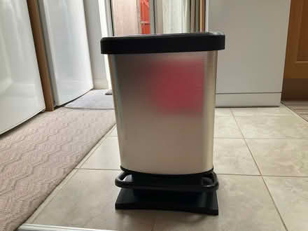 Photo of free Plastic kitchen waste bin. (Northway OX3) #1